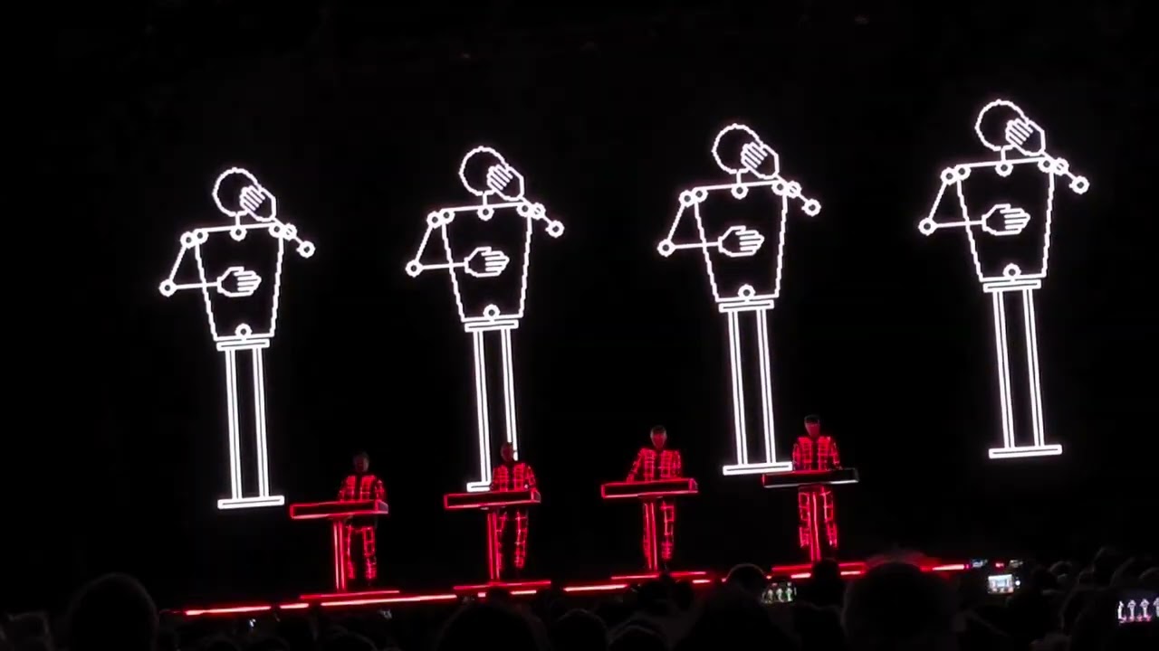 Kraftwerk - Die Roboter (live 2025)