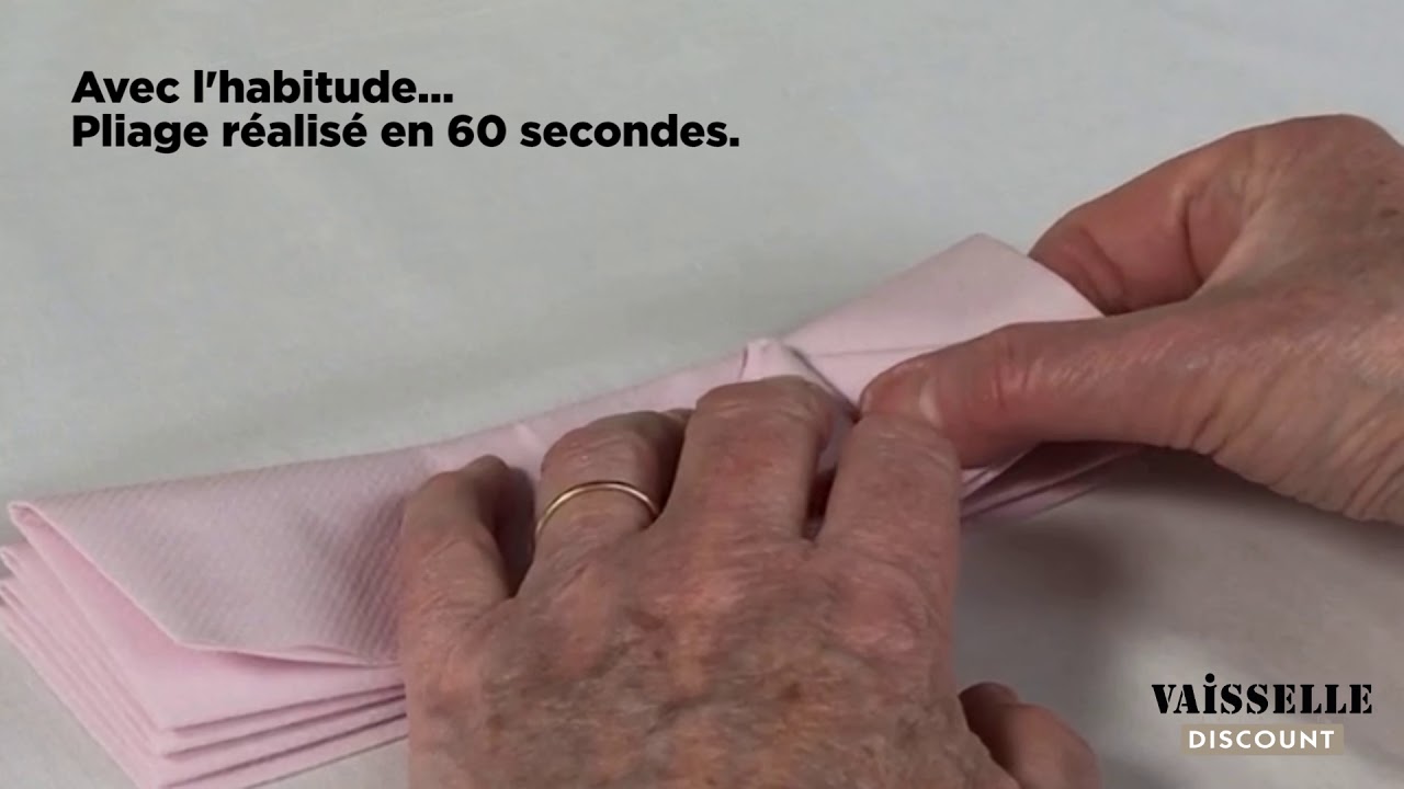 TUTO : Réaliser un pliage Poinsettia pour vos serviettes