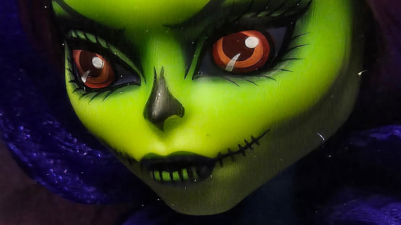 Кукла Скелетор из Monster High Skullector