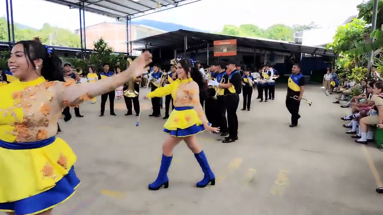 instituto nacional de Lourdes Colón indel bands difrutelo para todos los cantoneros en el exterior