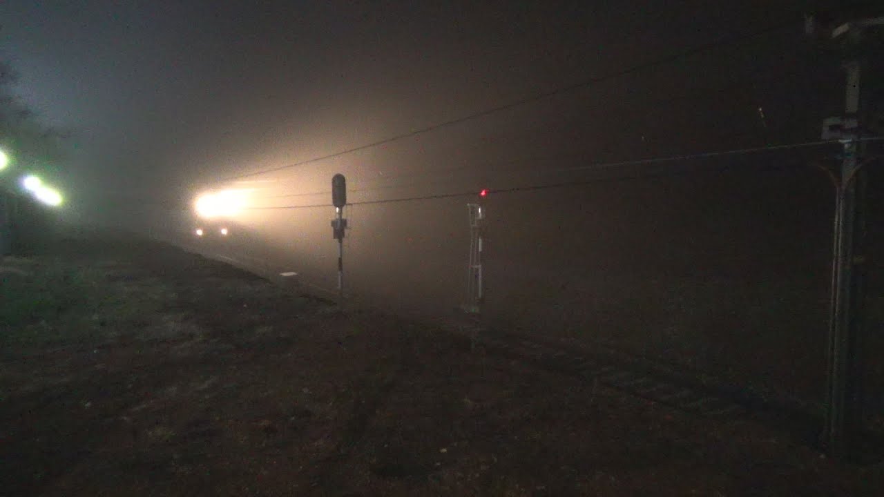 Noche de trenes en la General de Andalucía. Santa Cruz de Mudela.
