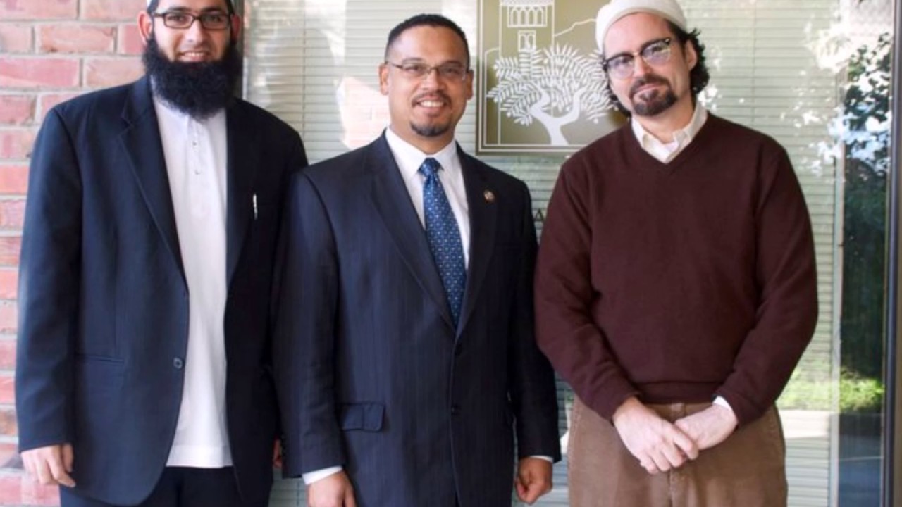 Why People No Longer Smile - Shaykh Hamza Yusuf