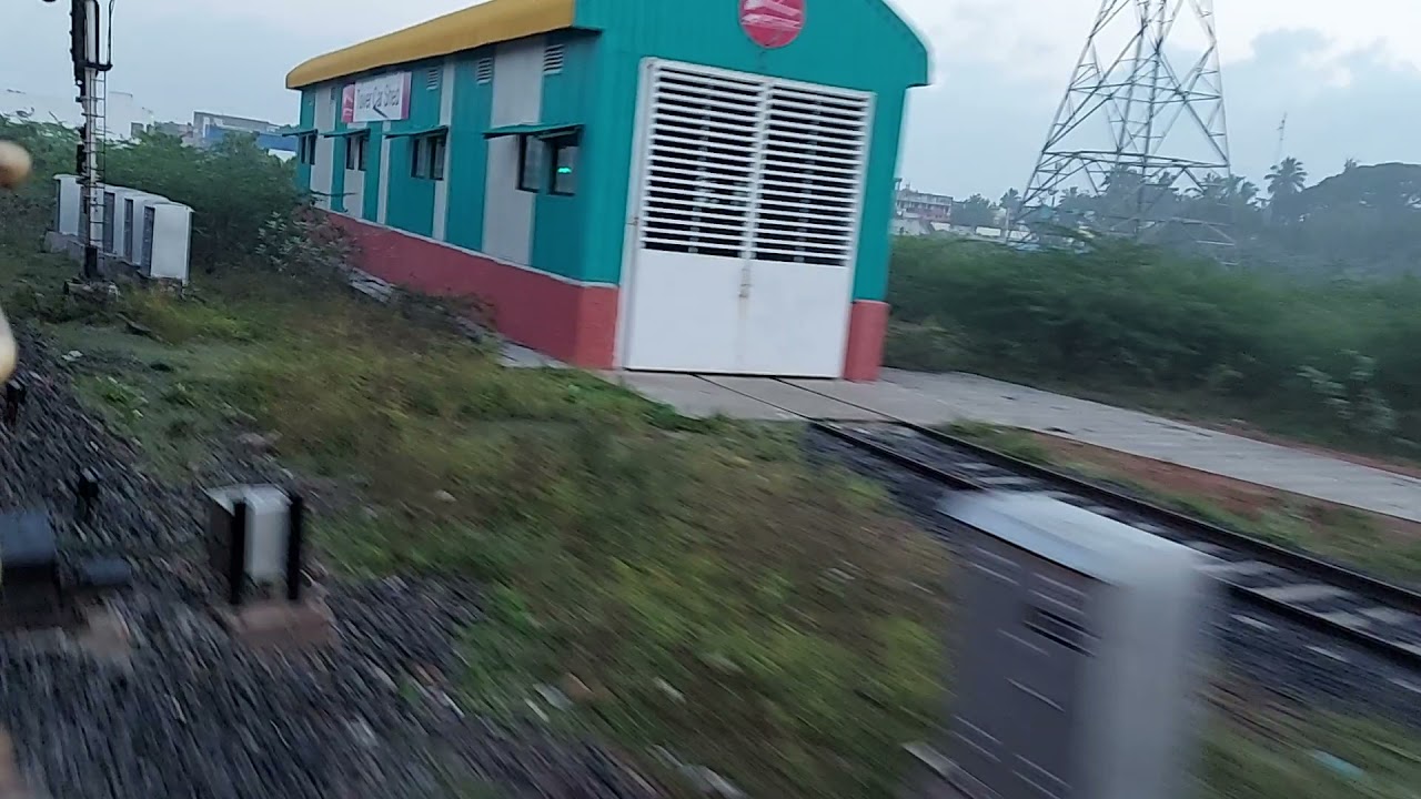 16106 Tiruchendur To Chennai Egmore Express with Continuous Honking skips Cuddalore port junction 😘🤩