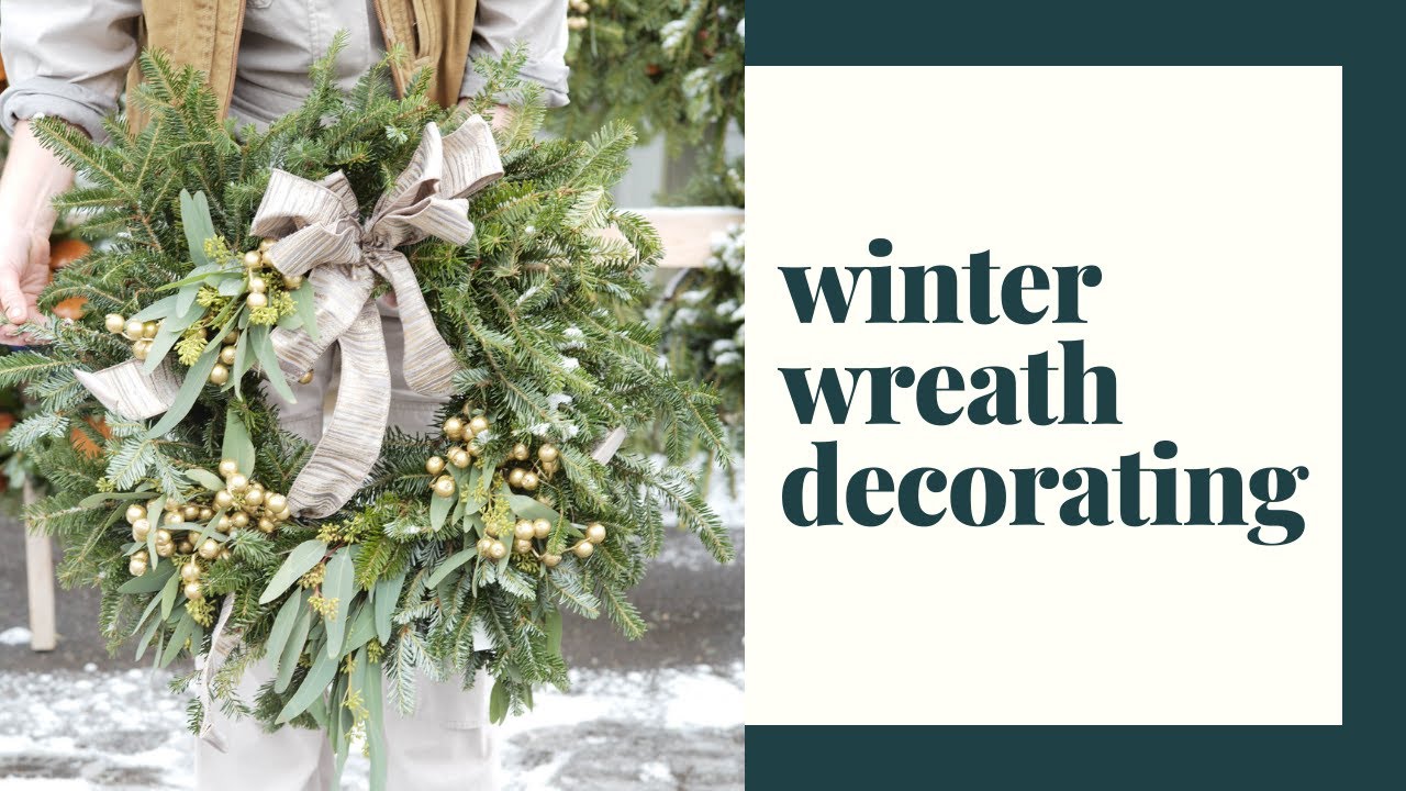 Decorate a Winter Wreath