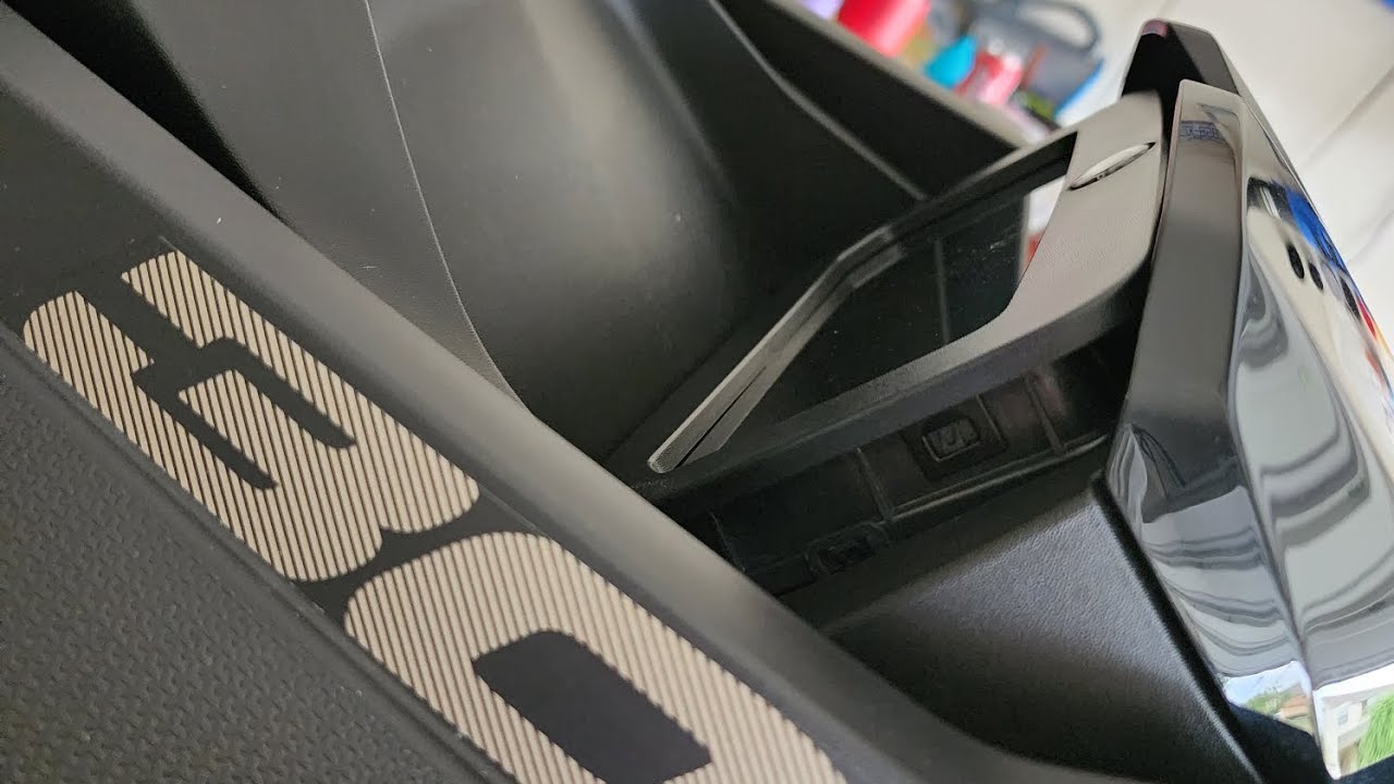 LCD screen pop out problem. how to fix under 5 minutes #seadoo #seadoolife #seadoo300 #seadoogtx