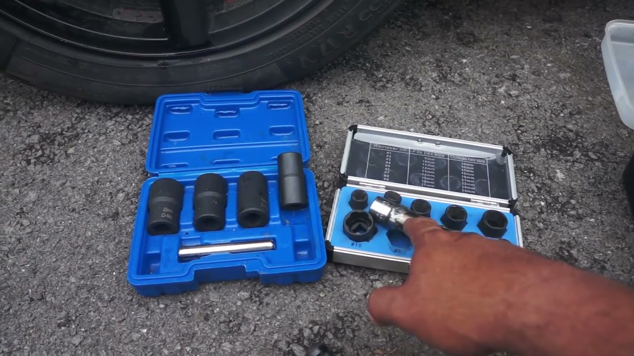 tutorial / DIY. cara - cara nak buang nut tayar yang patah