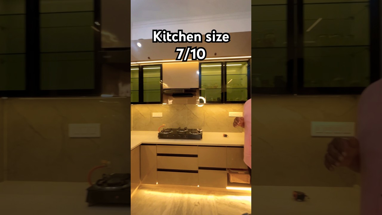 Kitchen size 7/10 #home #kitchendesign #kitcheninteriordesigners #kitcheninterior #kitchen