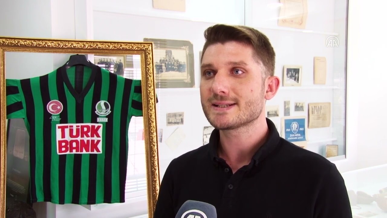 Akademi Sakaryaspor gönüllüleri, Sakaryaspor’un tarihini yaşatıyor.