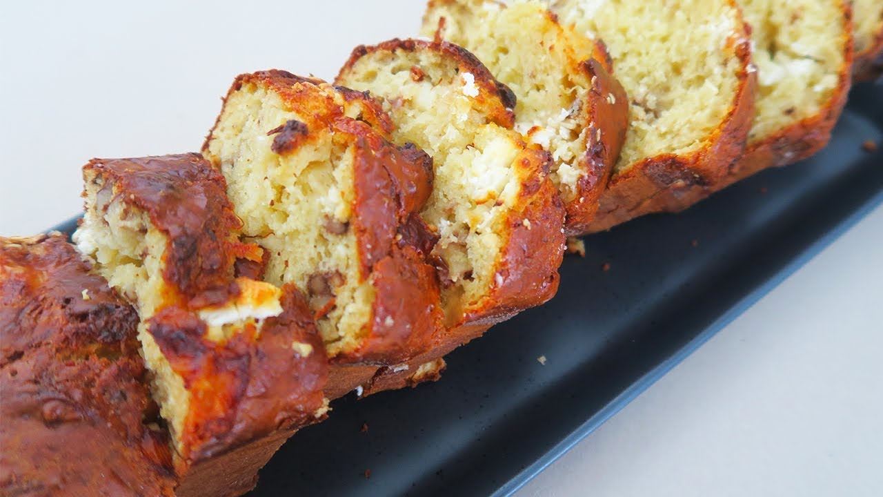 CAKE SALÉ - CHÈVRE/MIEL/NOIX