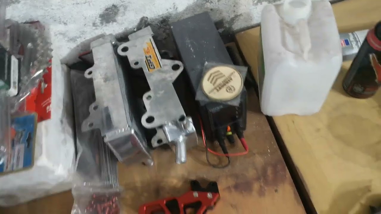 honda crm 125 patin, cadena, cdi, escape.