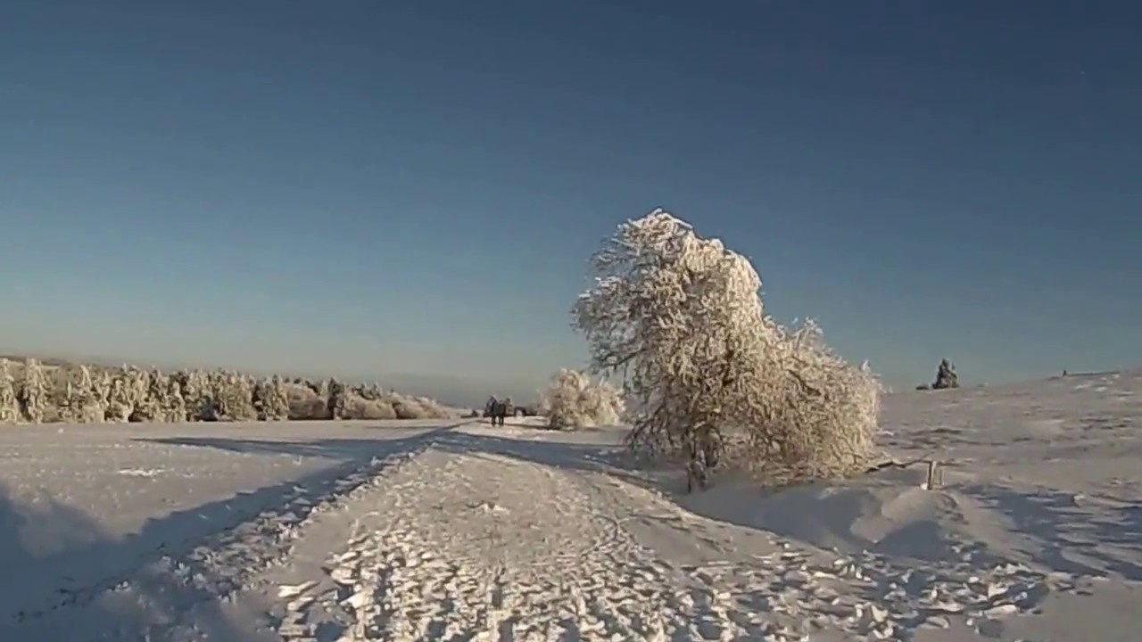 Im Rh&ouml;ngebirge im Winter mit dem E Bike.Kultur Rad Touren.