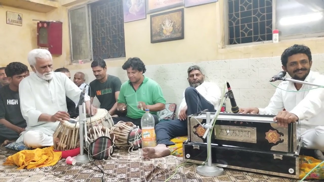 ધવલ બારોટ નું ભજન તબલાચી દિપક ભટ્ટ 