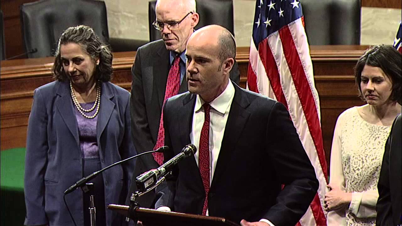 Chairman Boxer & Senator Sanders Introduce Major Climate Change Legislation (Feb. 14)