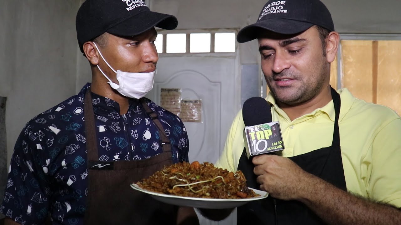 LAS 10 DE NELSON PREPARANDO ARROZ CHINO