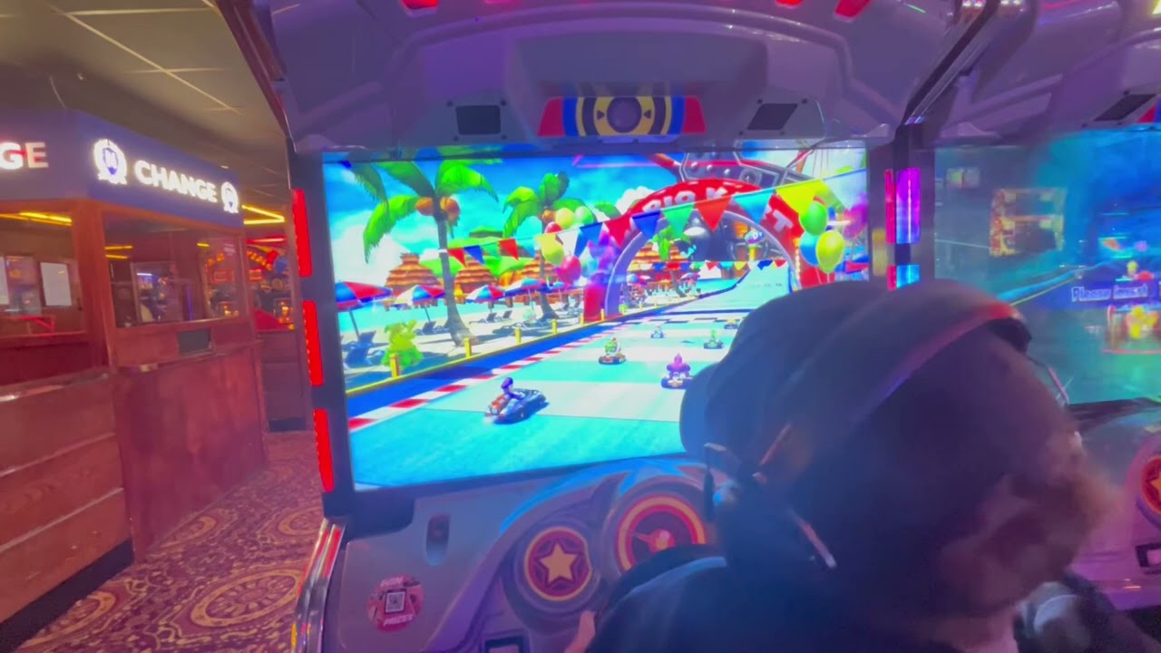 Mario Kart Arcade GP DX Waluigi
