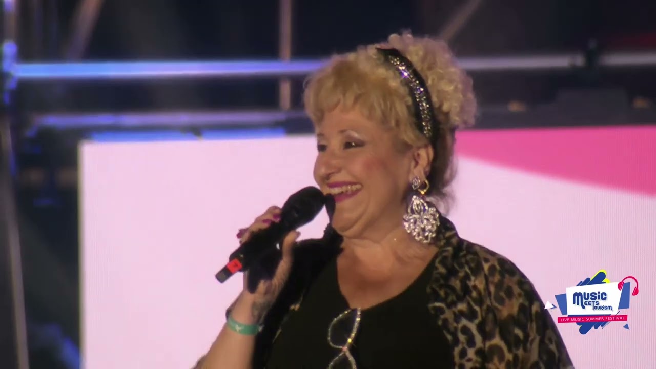 Las Supremas de Mostoles nos sorprendieron en plena gala de los MMT AwARds 2025
