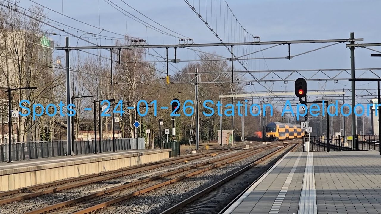 Spots op 24-01-26 door Apeldoorn // Dutch Railroad Crossing Compilation 