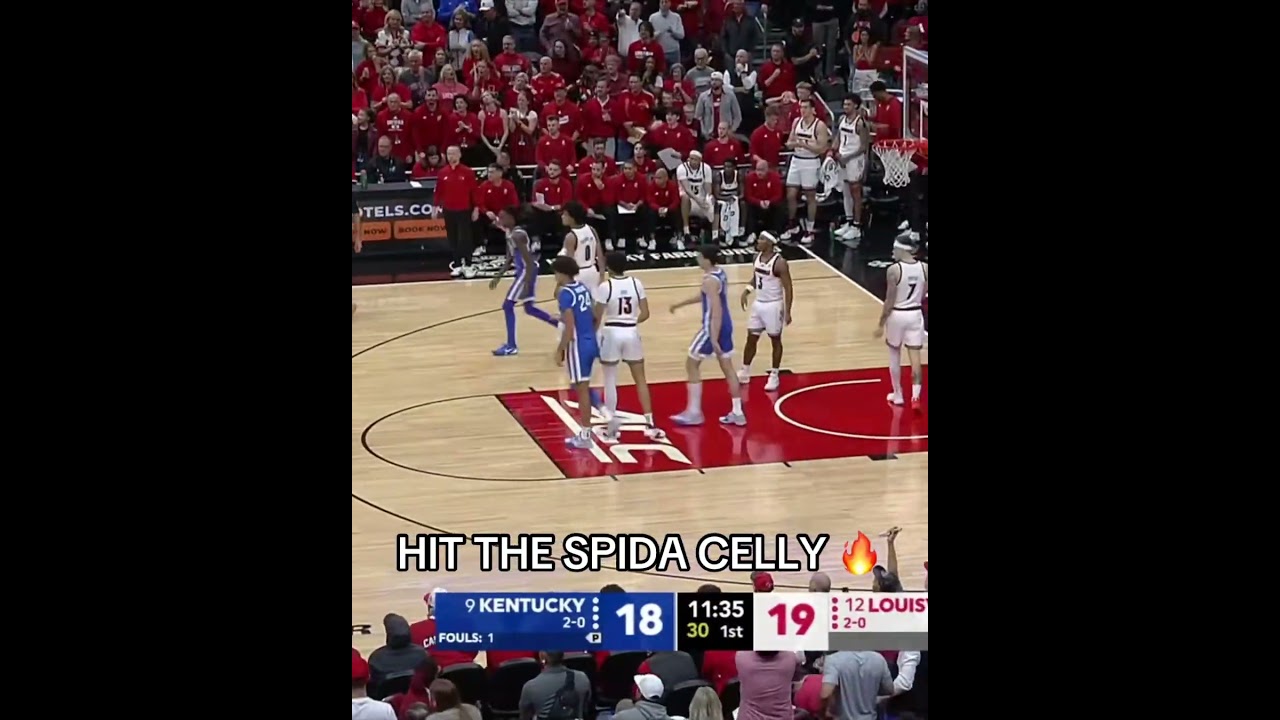 Jaland Lowe showing out in front of Donovan Mitchell 🕷️