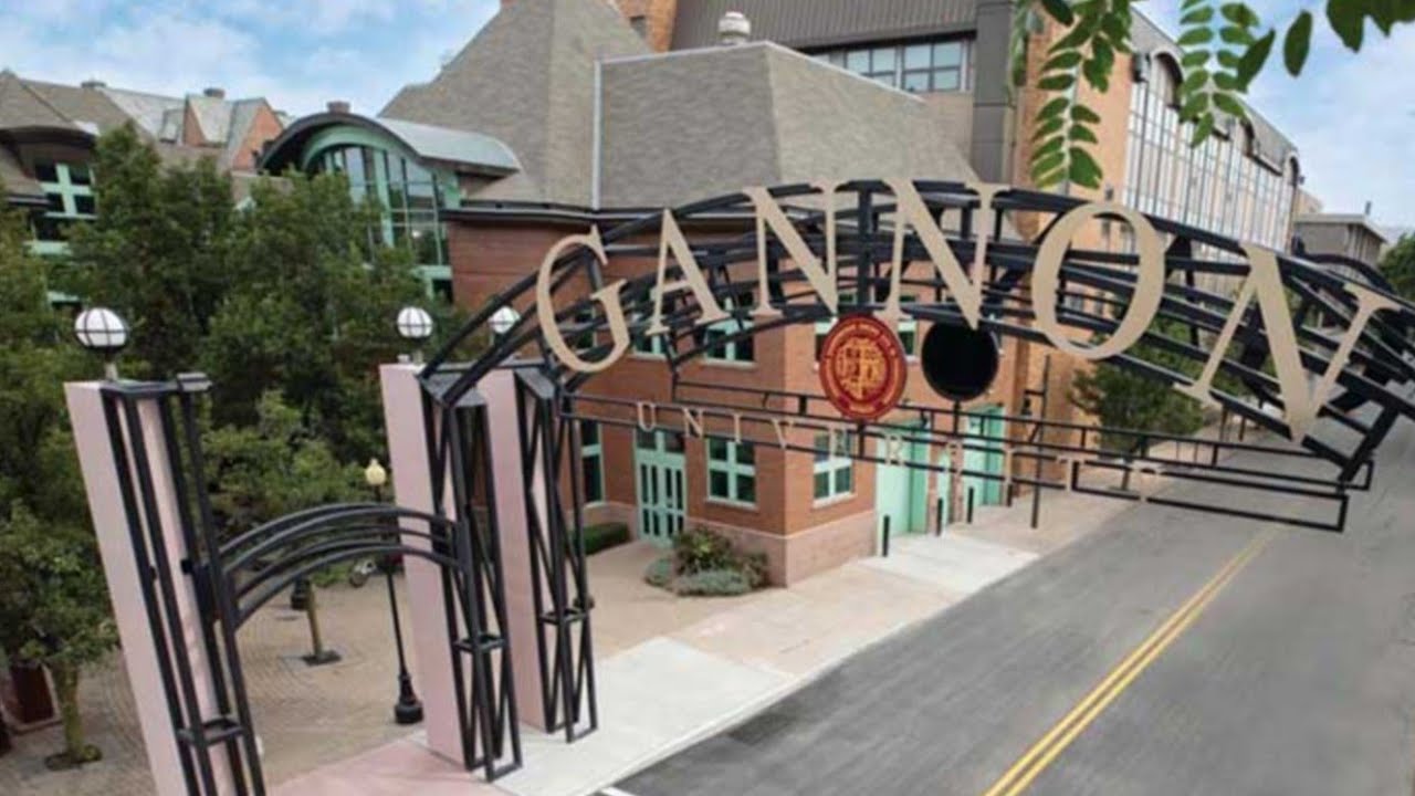 Gannon University Overview Tour.    https://instagram.com/thefirstfidel?igshid=ZDdkNTZiNTM=