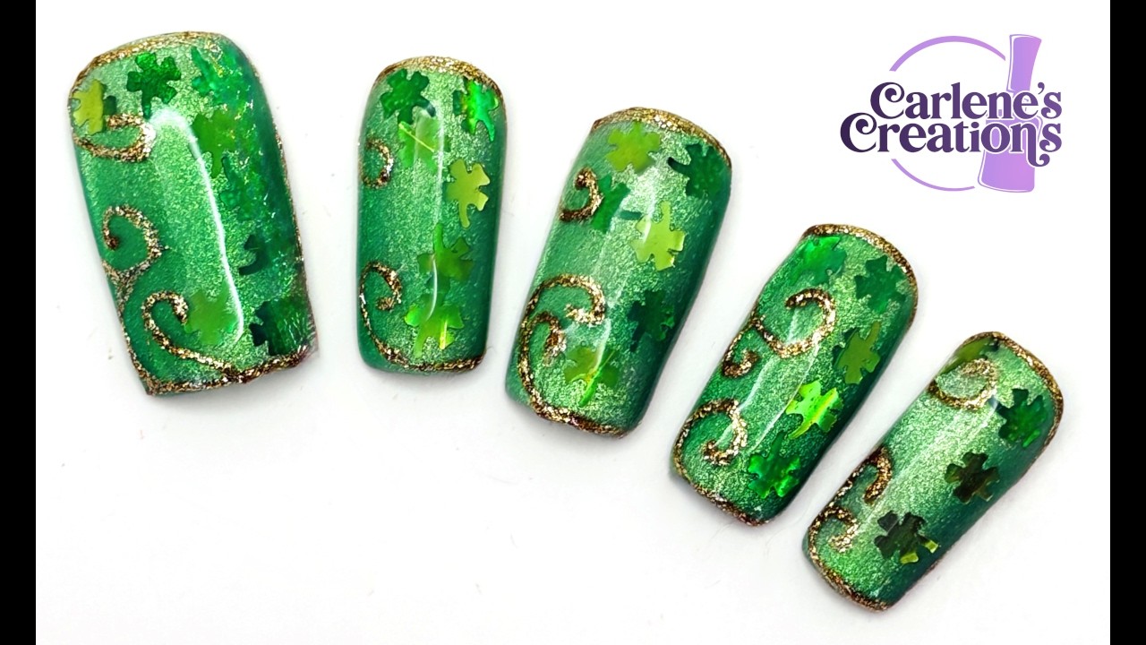 Watch Me Work: Clovers & Curlicues