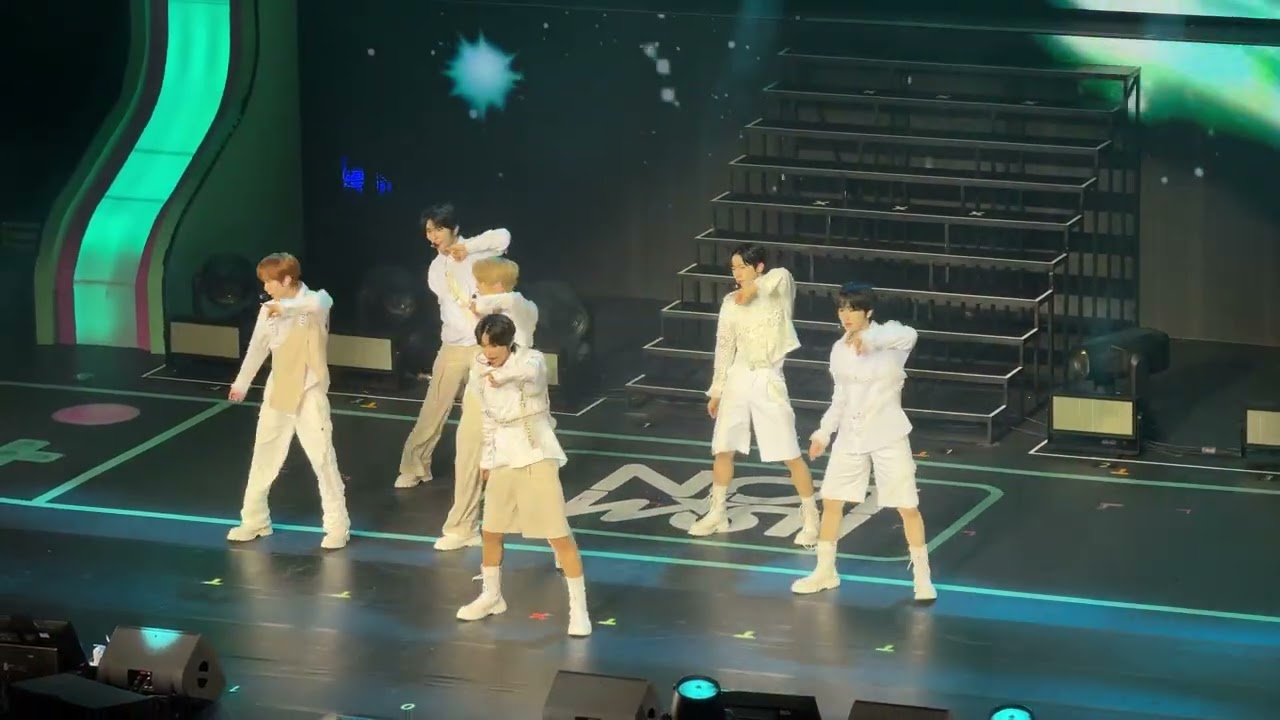 Steady - NCT Wish Log In Tour Manila