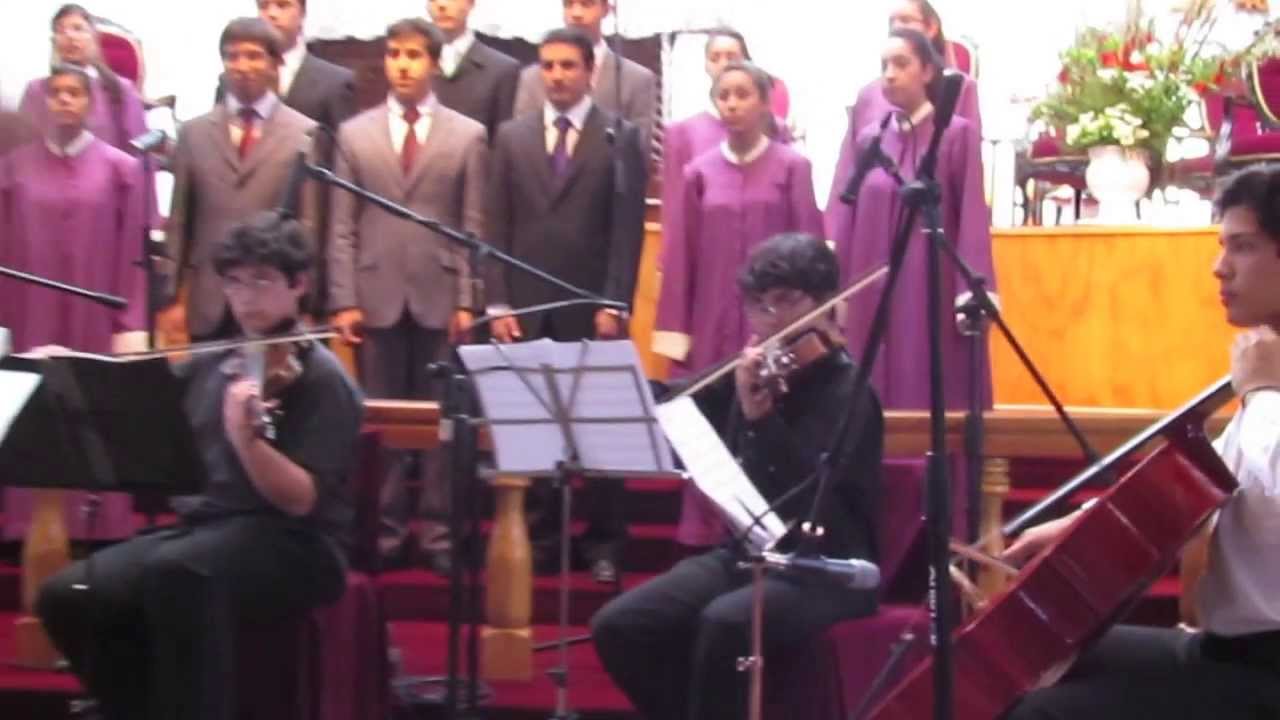 La Ciudad Santa / Homenaje IEP