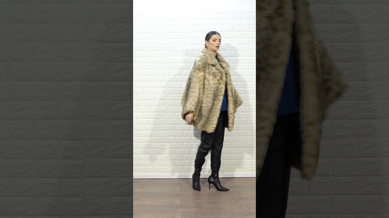 Lynx fur cape
