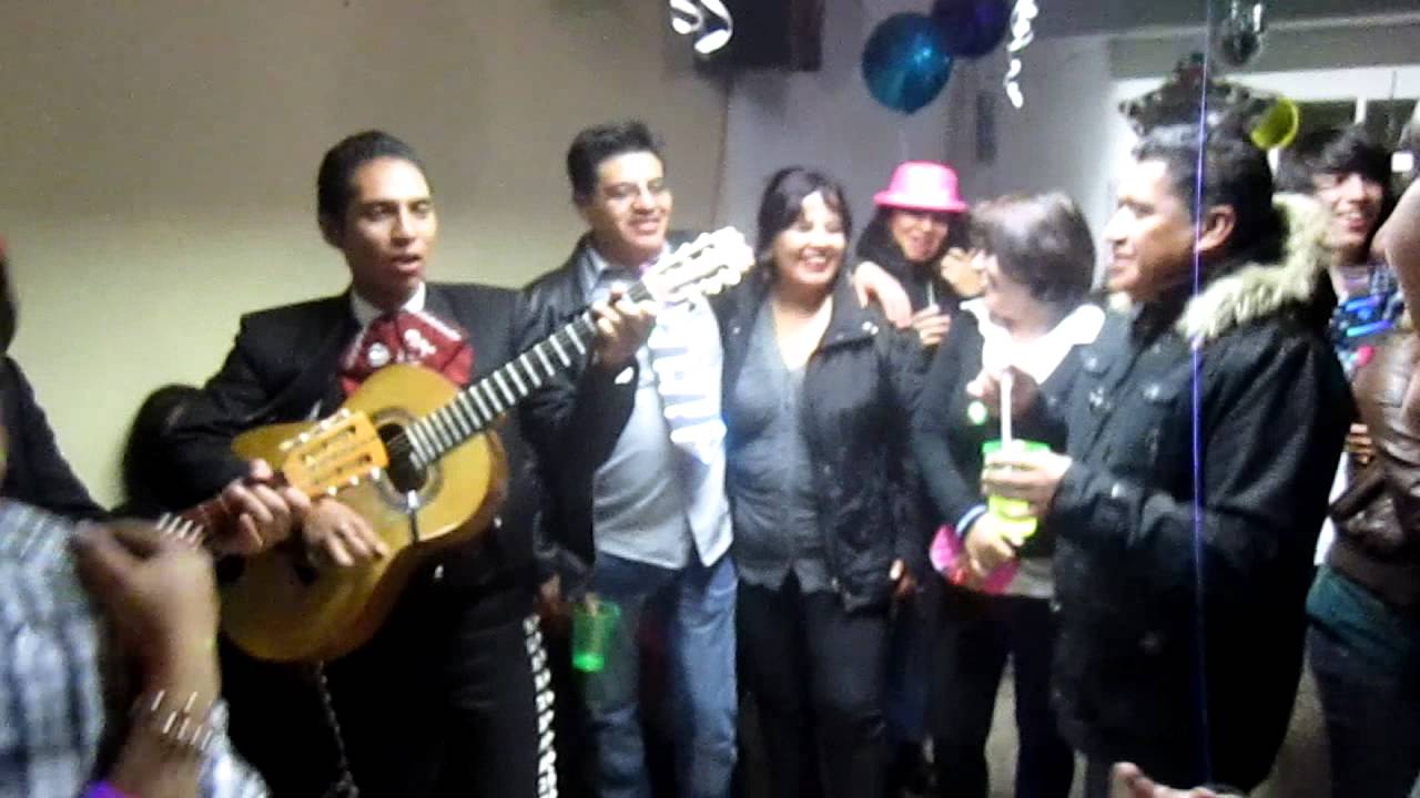EL MONO DE ALAMBRE  CUMPLE RICHARD