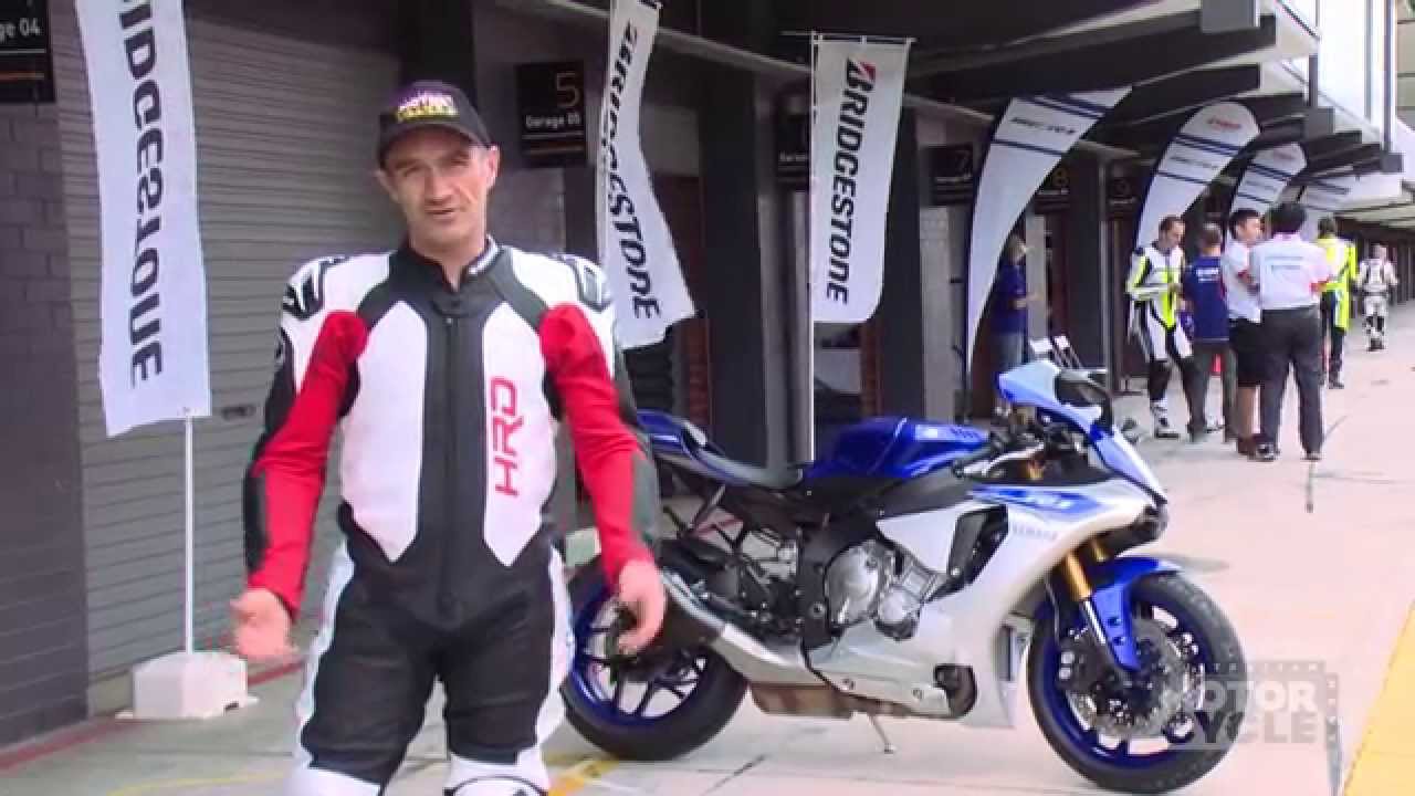 Yamaha YZF- R1 & R1M full throttle ride and review | www.amcn.com.au