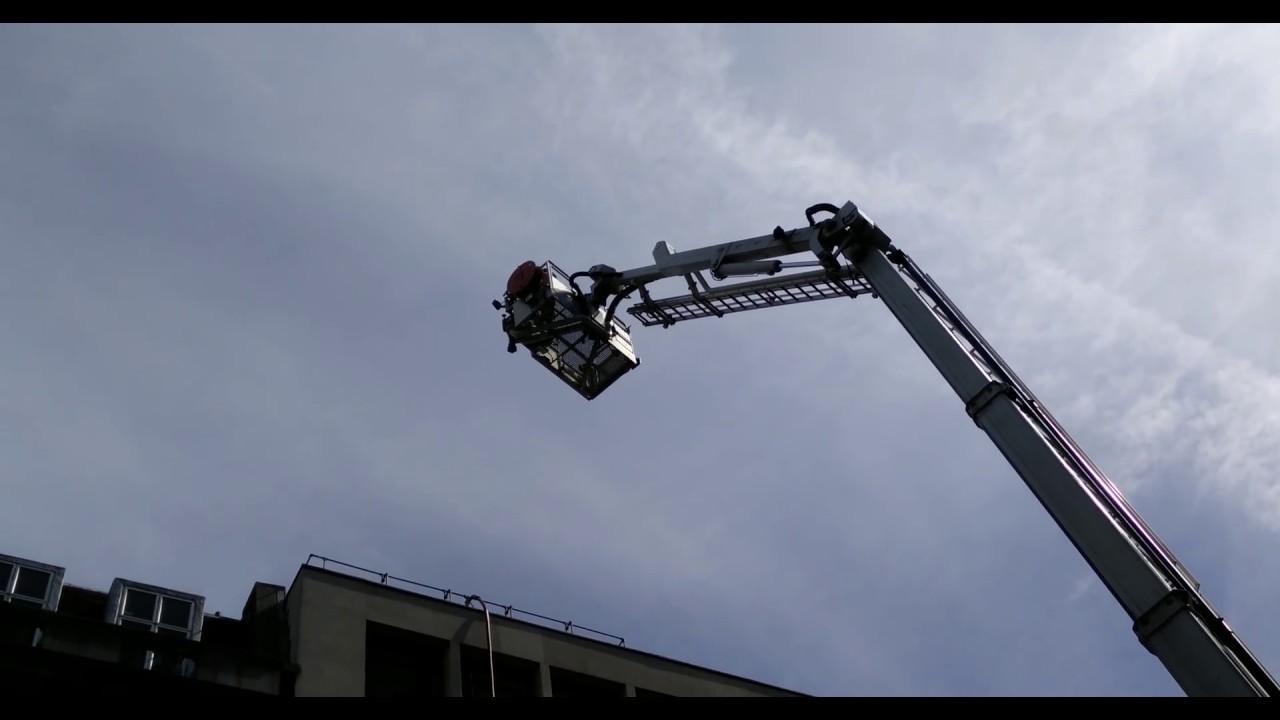 PART III Fire in London, UK - Great Portland Street - 2015-04-17 12:26 (recorded in 4K) PART III