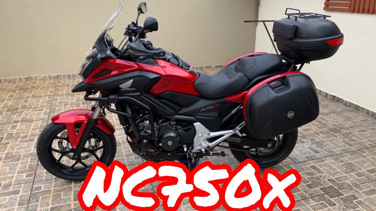 Nc750x equipada para viagem
