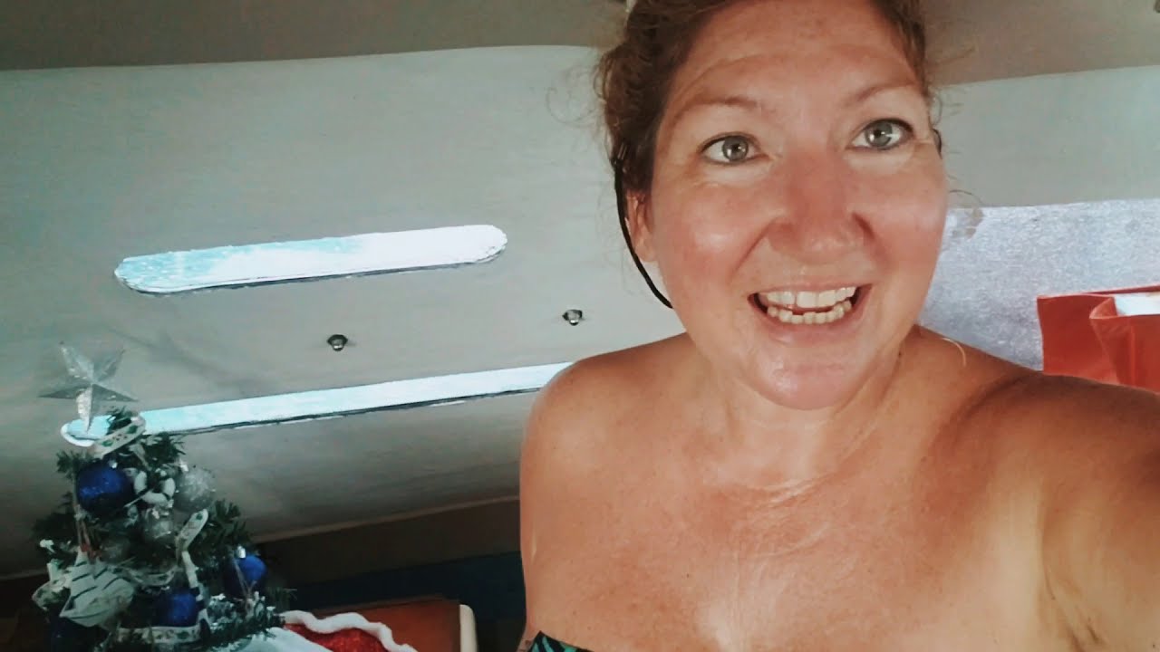 How to Replace the Halyard Line on a Catamaran