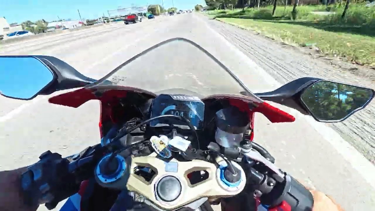 Honda CBR 1000 RR 2017 года. Погнали!