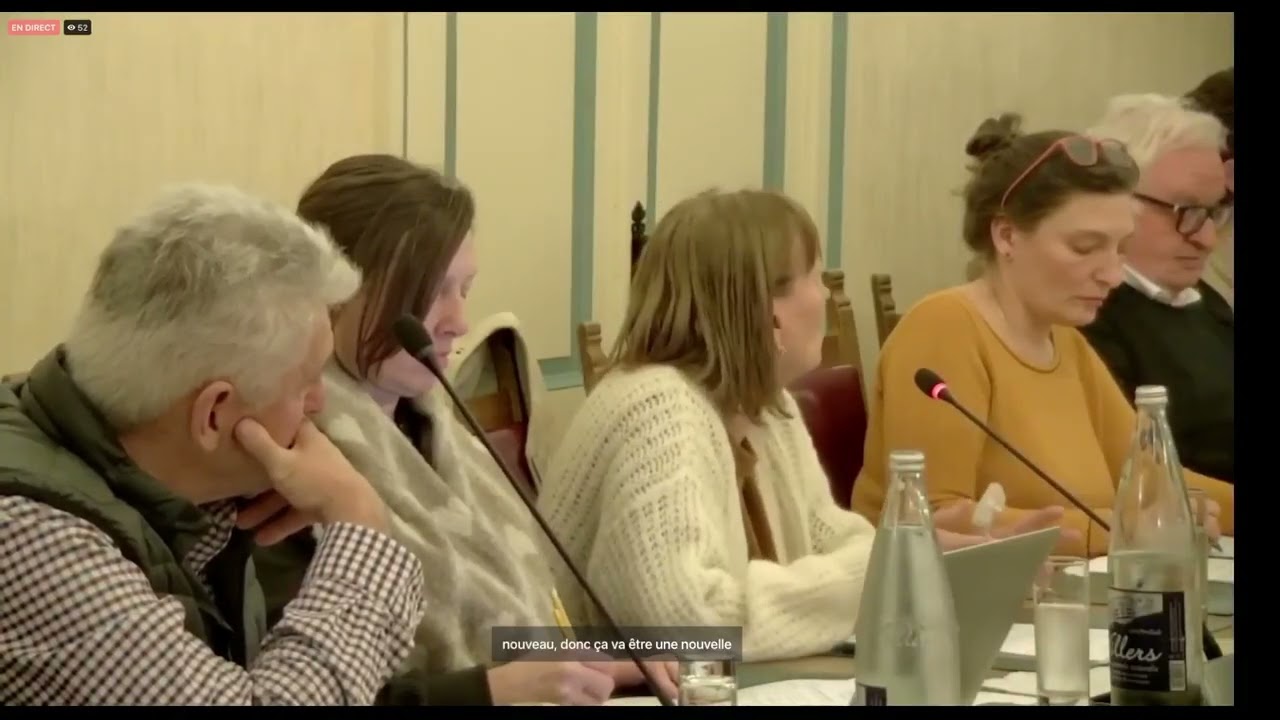 CONSEIL COMMUNAL  COUVIN   - 02 26