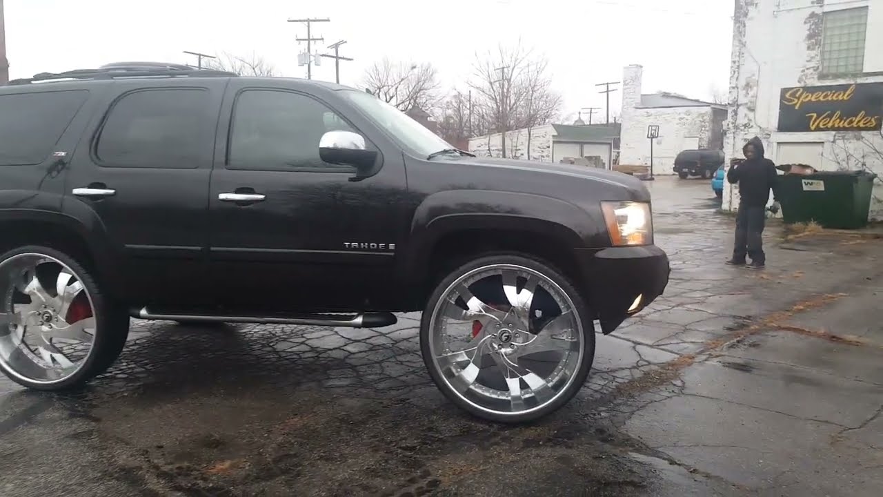 First 08' z71 Tahoe on 32 inch forgiato Mistos