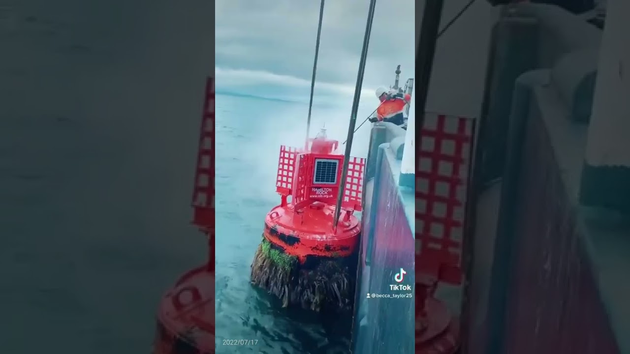Ooh, Buoy! This is how we clean it....which equipment is used here to clean the buoy??
