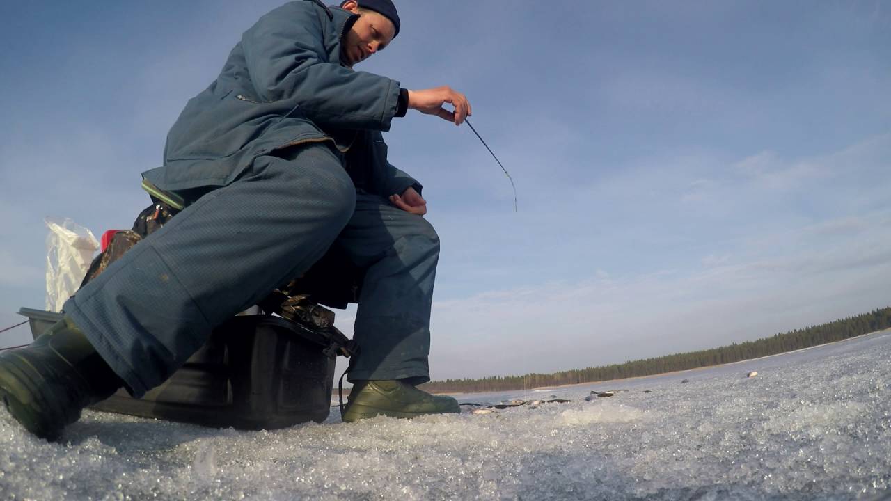 ICEFISHING  Безмотылки  Делаем и ловим на козу
