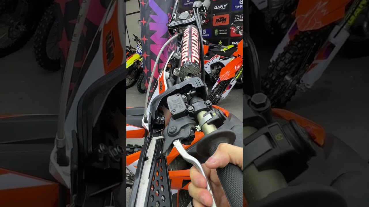 KTM SXF 350 2011 - wideo recenxjs