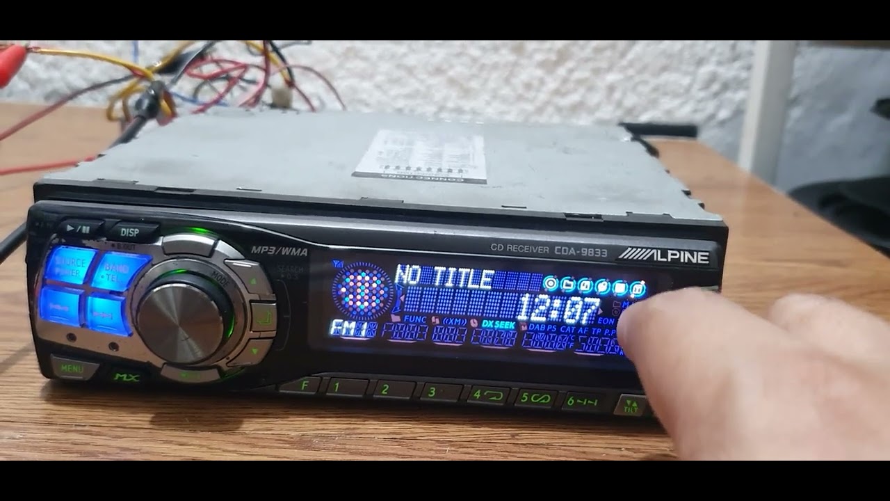 Alpine  CDA -9833  CD PLAYER MP3 FM 87.0-108MHZ AM 531-1629KHZ  Ai-NET  3PRE OUT 4VOLTS #audioplus 