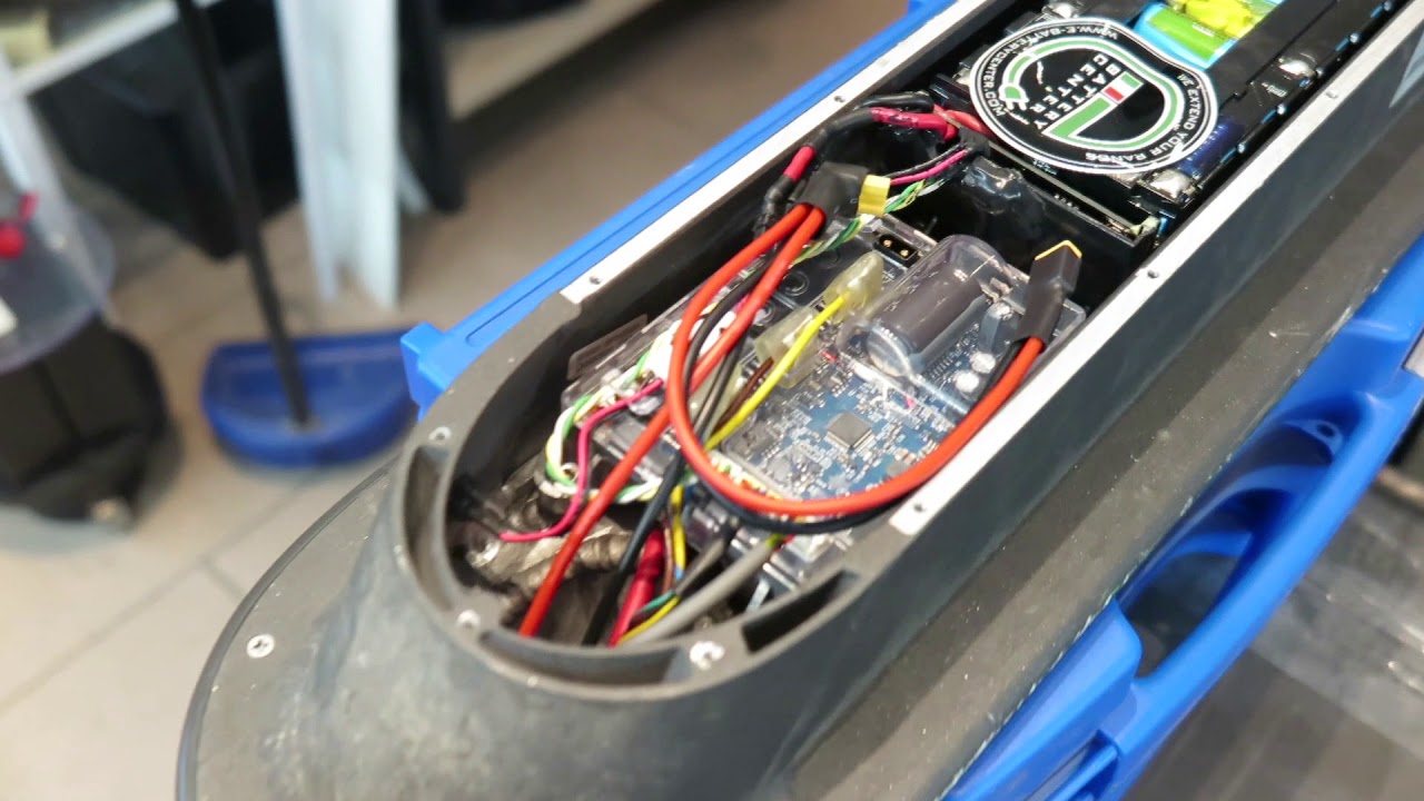 Tutorial Montaggio Extender Batteria Supplementare per monopattini elettrici Xiaomi Kingsong Ducati