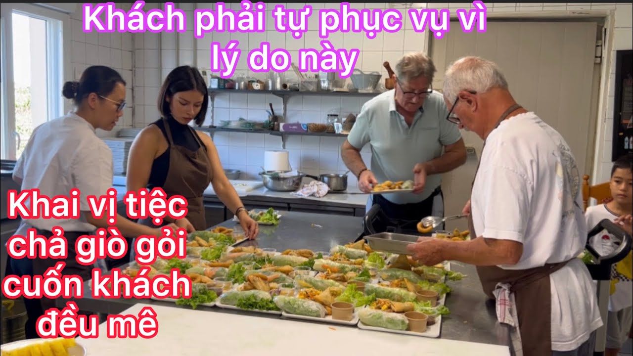 Khai vị tiệc thập cẩm chả giò gỏi cuốn được yêu thích/khách phải tự phục vụ/cuộc sống pháp