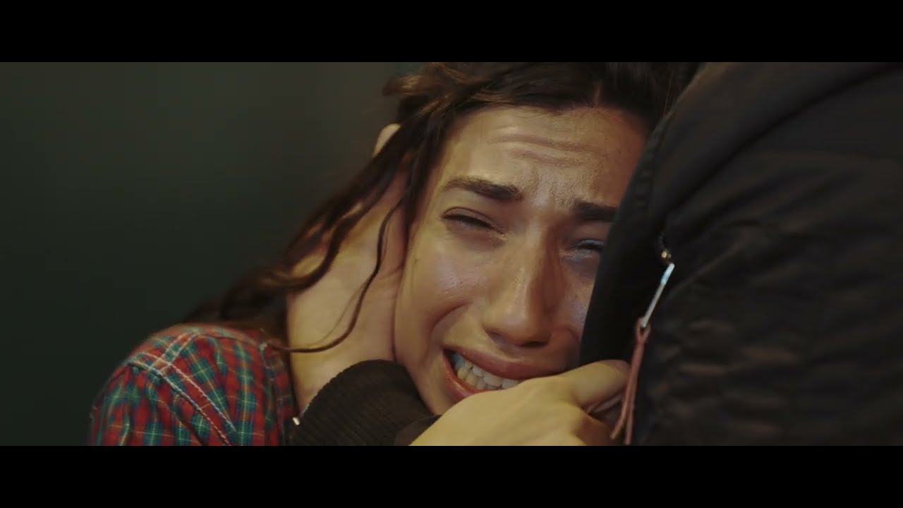 Uno Sbirro Qualunque - CENERE - Feat. la bebae - (OFFICIAL VIDEO)