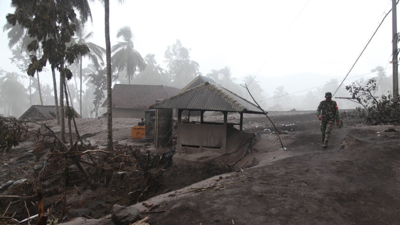 Mount Semeru volcano rescue efforts underway