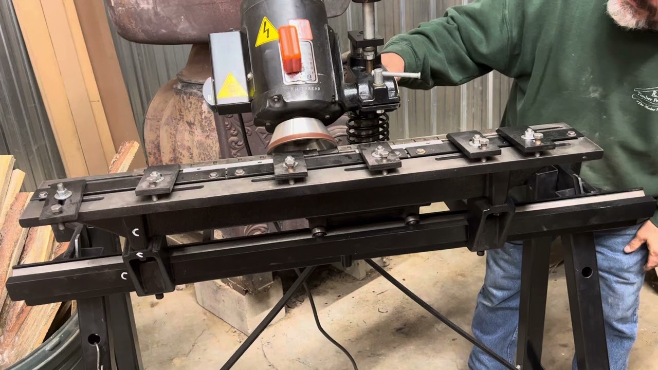 Sharpening 2 planer blades at the same time on the Foley 355 sharpener for a perfectly matched set!