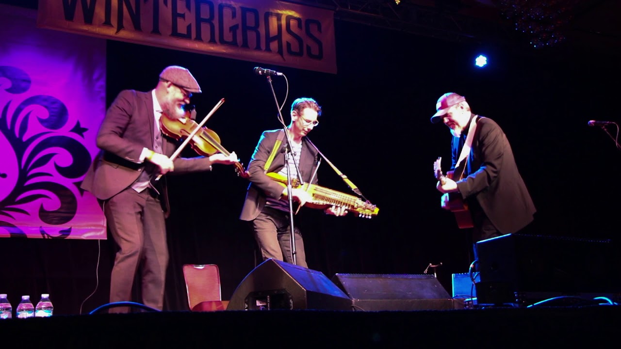 Vasen (Swedish traditional music with nyckelharpa) at Wintergrass 2018