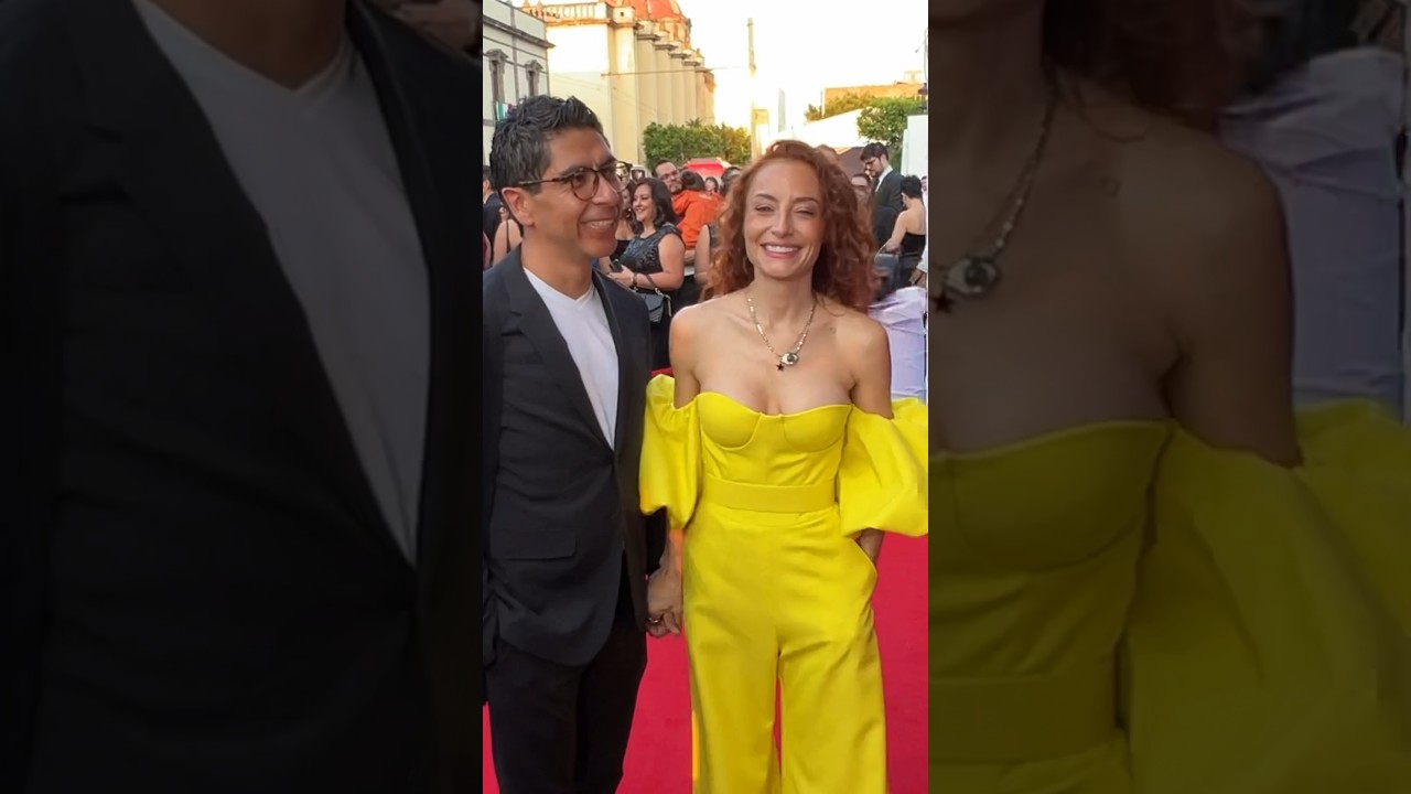 MARIMAR VEGA lleg&oacute; con su esposo a la alfombra roja del premio ARIEL #marimarvega