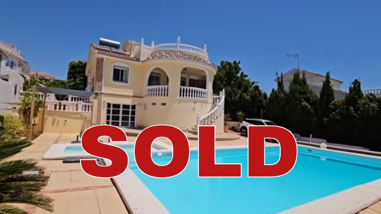 Is This the Coolest House in Camposol? Ref:CAD1776   299,995€  ( Home Tour)