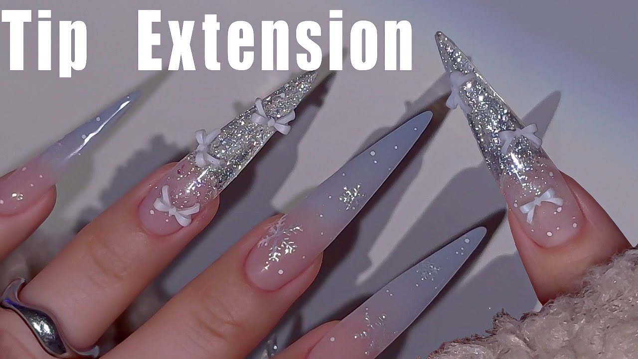 *̥❄︎‧˚₊✧*  겨울 감성  𝙼𝚊𝚡 ｡*̥❄︎‧˚₊✧* | Snowflake Nail Tutorial | Eng | Kor 