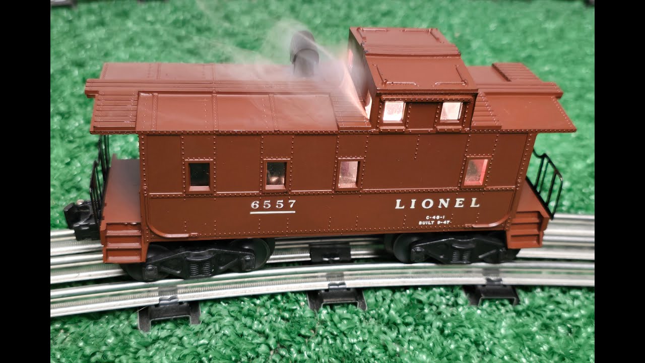 Lionel Postwar 6557 Smoking Caboose Review