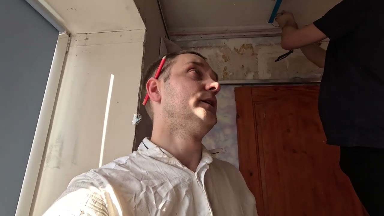Как сделать натяжной потолок с световыми линиями своими руками